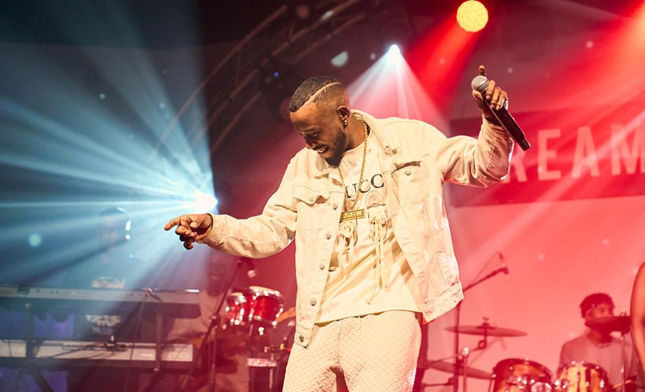 Bilygane, l'enfant des cités, chante 'Ki Zot Problem'