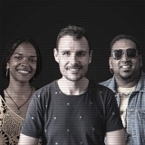 RIBONGIA [Australie] ft. Emlyn & Jason Heerah